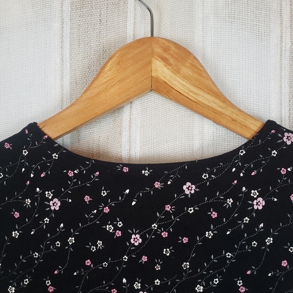 Vintage Ditzy Floral Tank Top Black Size Medium/Large - Picture 6 of 9